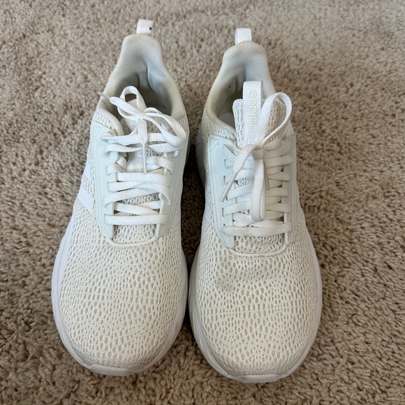 White Adidas Questar Drive Clodfoam Ortholite Float Size 7 - Picture 2 of 11